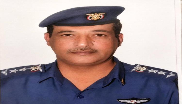 مدير تربية يافع رُصُد يعزّي في وفاة العميد الركن طيار عبدالباسط العامري ويشيد بمناقبه الوطنية