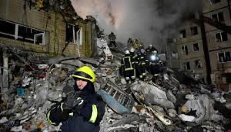 ​موسكو توعز بالرد العسكري على قصف كلية في لوغانسك.. والإنقاذ يسابق الزمن لانتشال الطلاب