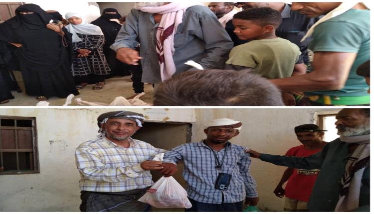 الشدادي والهندي يدشنان توزيع اضاحي العيد لمكفوفي  جمعية الأمل للمكفوفين بأبين بدعم من قبل مؤسسة الرواد للتنمية