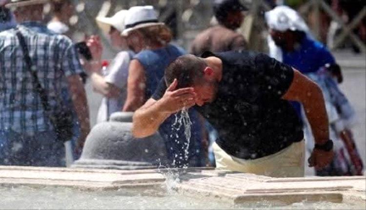 أوروبا تحت وطأة حرّ قياسي.. خبراء يحذرون من تسارع تأثيرات التغير المناخي