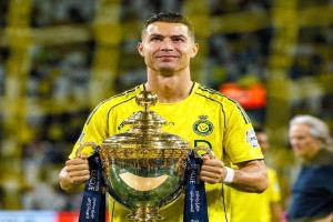 النصر السعودي يتوج بطلاً لدوري المحترفين بعد صراع حتى الجولة الأخيرة