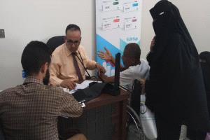عدن تدشّن مخيمًا طبيًا مجانيًا لمرضى ضغط الدم تحت شعار «معًا نسيطر على ارتفاع ضغط الدم»