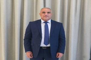وزير التربية في عدن يهنئ العاملين بالوزارة بمناسبة عيد العمال العالمي ويشيد بدورهم في دعم التعليم