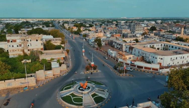 لجنة الغاز بأبين تكشف تلاعب بمسميات وكلاء الغاز المنزلي بمنح وكالات رسمية لمالكي المنشآت التجارية والمطاعم