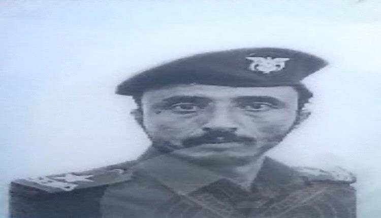 نائب مدير شرطة السير بمحافظة أبين يعزي في استشهاد البطل الملازم محمد سعيد مسعد الهالك الكازمي.