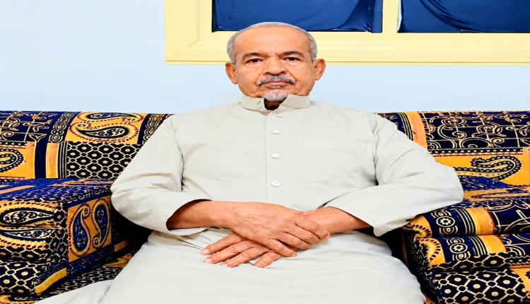 مدير مكتب الصحة والسكان بيافع رُصُد يعزّي في وفاة العم محمد صالح جرهوم