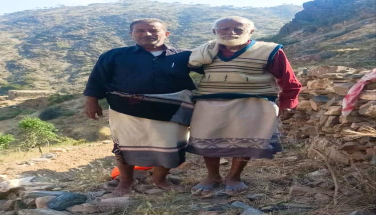مستشار مكتب التربية بأبين يزور المناضل الأكتوبري "ثابت النمري" ويطالب بلفتة كريمة لرعايته
