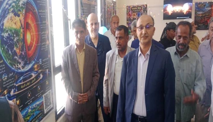 مدرسة الإيمان بخنفر تكسر النمطية.. أول معرض رقمي حكومي في أبين يرسم ملامح المستقبل.