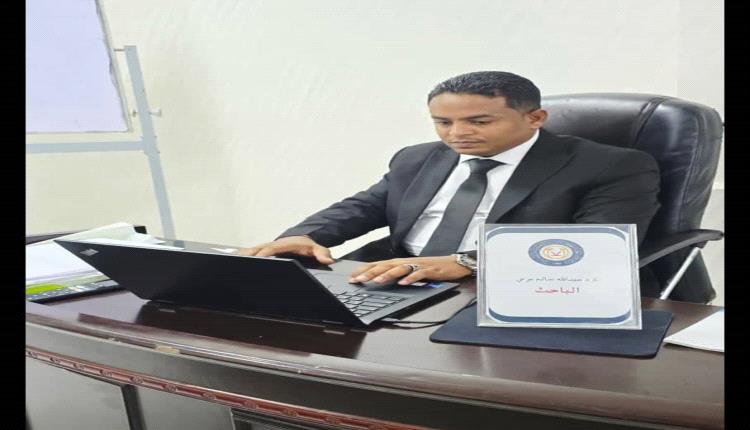 مدير إعلام أبين يهنئ الباحث أكرم مرعي الجابري بحصوله على درجة الماجستير بامتياز من الأكاديمية العربية للعلوم الإدارية
