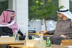رئيس دولة الإمارات يستقبل وزير الدفاع السعودي ويبحث معه العلاقات الثنائية وتطورات المنطقة