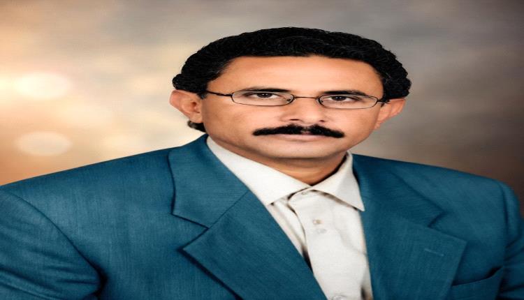 سيرة الشهيد الدكتور/ محمد عقيل سعيد سالم السعيدي
:من جبال حطاط الشامخة إلى ميادين الطب والقتال والشهادة..
حين يجتمع الطب والشجاعة في رجلٍ واحد