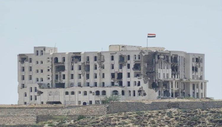 قصف حوثي يروّع طلاب تعز.. قذائف من الحوبان تستهدف أحياء سكنية بالتزامن مع خروج الطلاب من المدارس