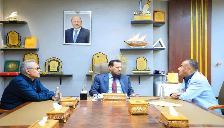 محافظ عدن يكلّف عبدالحكيم معاون مستشارًا للمحافظة