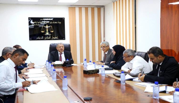 مجلس القضاء الأعلى يقف أمام مخالفات منسوبة لبعض القضاة وينقل آخرين للعمل في عدد من الشعب الاستئنافية