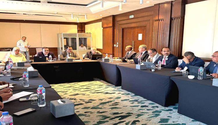الوزير السقطري يترأس اجتماعاً دولياً في القاهرة لإطلاق منصة الربط الزراعي في اليمن بقيادة الوزارة