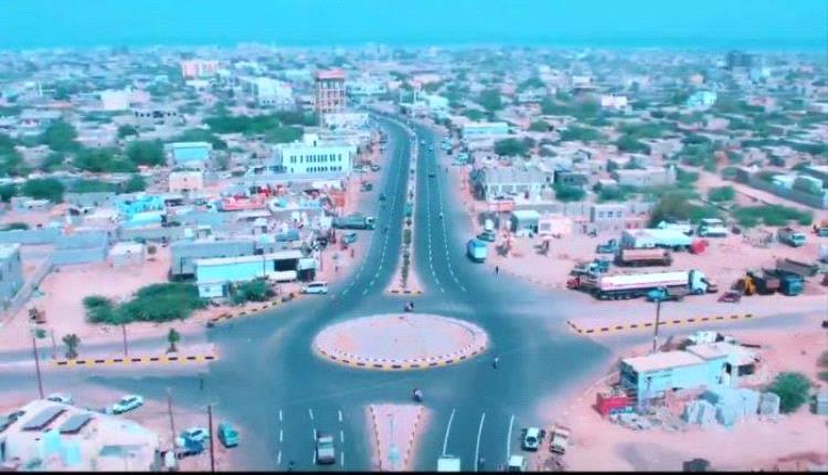 الحوثيون يعلنون السيطرة على المخا عقب هجوم واسع على الساحل الغربي
