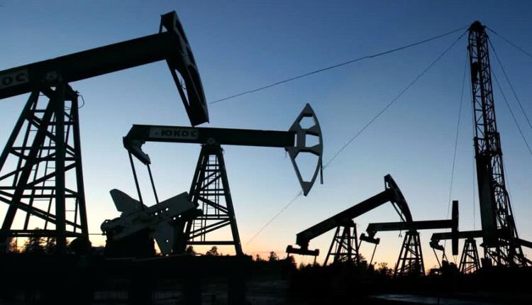 النفط يواصل الصعود وسط مخاوف من اضطراب إمدادات الطاقة العالمية