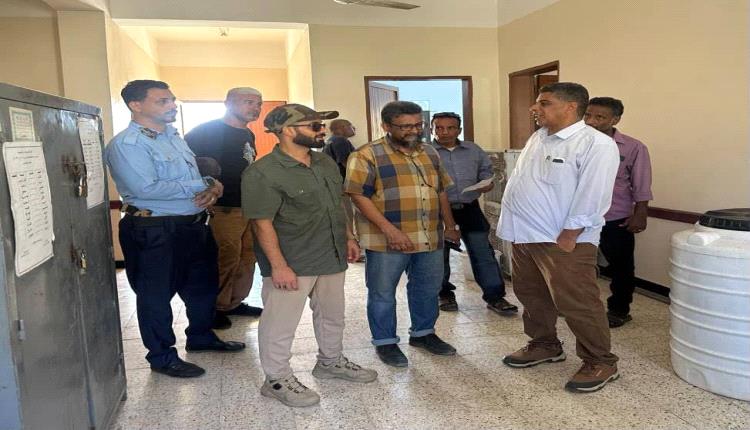 بن جرادي يوجه بتوفير احتياجات ثانوية لطفي جعفر أمان وتأهيل ساحتها لتحسين البيئة التعليمية