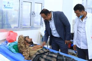 النوبة يتفقد أوضاع الجرحى والمصابين في مستشفيي عبود والمنصورة