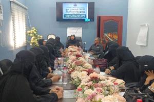 وكيل محافظ عدن لشؤون المرأة ومدير عام المعلا يشهدان افتتاح ورشة تدريبية لتوظيف الذكاء الاصطناعي في تطوير العمل الإداري للمرأة